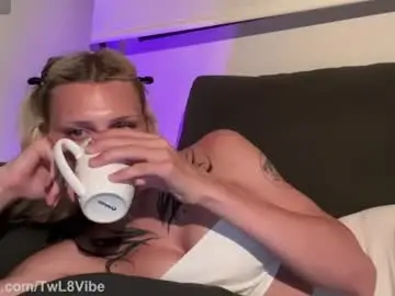 Chaturbate Watch Live Sex Cams of twl8vibe