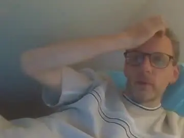 Chaturbate Live Sex of bernie484237