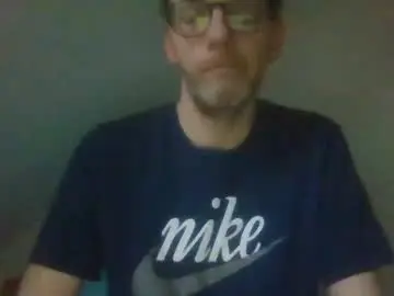 Chaturbate Watch Live Sex Cams of bernie484237