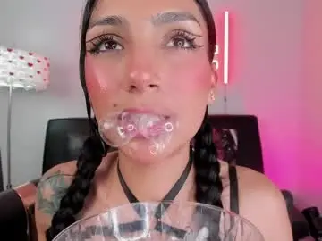 Chaturbate Nude Webcam of miss___evangeline