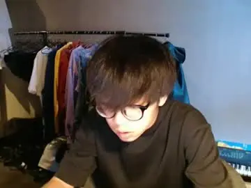 Chaturbate Live Sex Cam of handsome_mannn