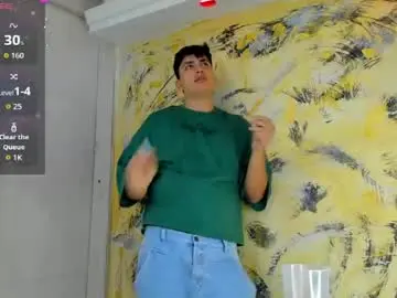 Chaturbate Free Porn Cam of thomas_thundr