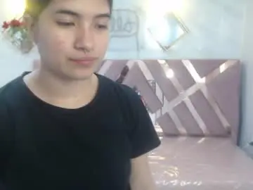 Chaturbate Live Sex Cam of alesia_v