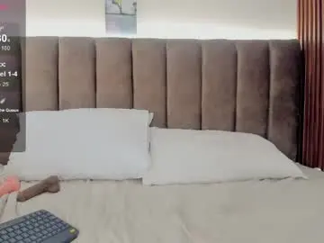 Chaturbate Live Porn of bella13_