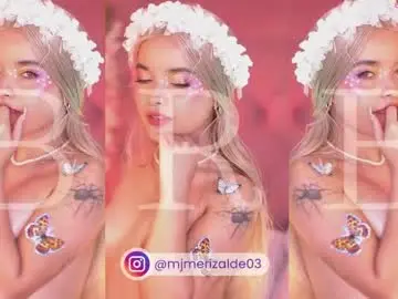 Chaturbate Nude Webcam of mili_moon_
