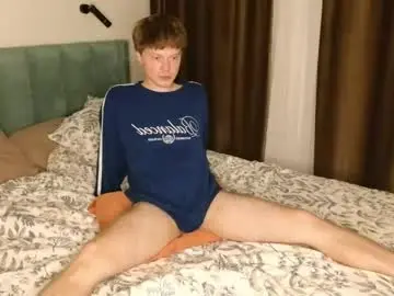 Chaturbate Live Sex Cam of cameron_crowly