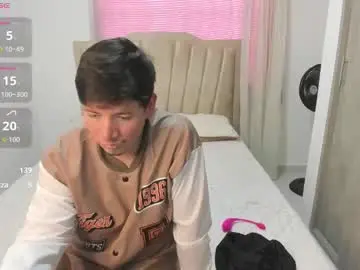 Chaturbate Best live sex cam show of ethanandzoe