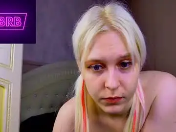 Chaturbate Nude Webcam of kitty_dora