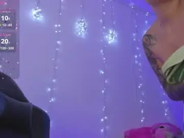 Chaturbate Live Porn of roseliam_