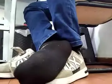 Chaturbate Sex Chat of waltherfeet_