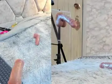 Chaturbate Live Sex Cam of ivisbouncyass