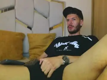 Chaturbate Sex Cam of max_tayloor