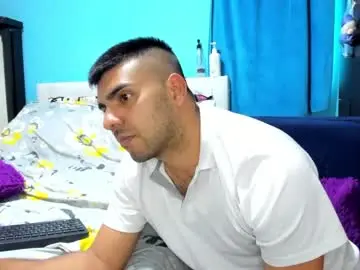 Chaturbate Adult Webcams of scarletandryan28