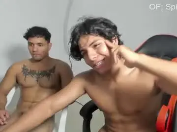 Chaturbate Live Sex Cam of spideychill