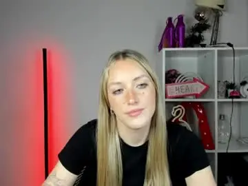 Chaturbate Free Porn Cam of evelynblond