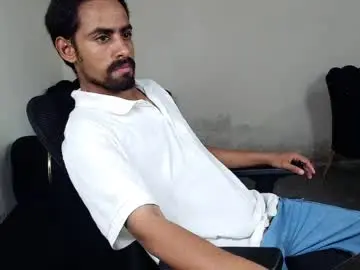 Chaturbate Live Sex of ironcharm4455