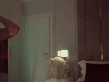 Chaturbate Live Sex of miladystarlight