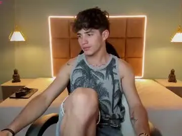 Chaturbate Private Sex Chat of alejootwink