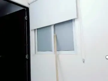 Chaturbate Watch Live Sex Cams of samy__milf