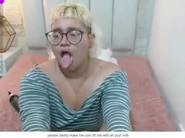 Chaturbate Live Porn of echypyon_tk