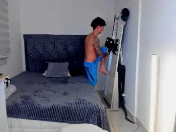 Chaturbate Live Sex Cam of morthy_downey