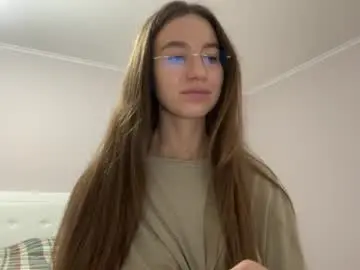 Chaturbate Free Live Porn of emberfamn