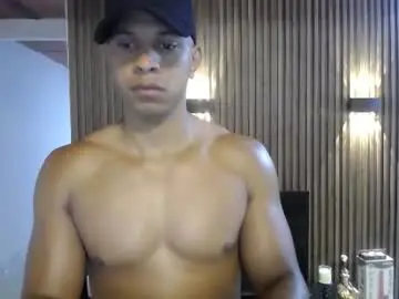 Chaturbate Best live sex cam show of marco_striker