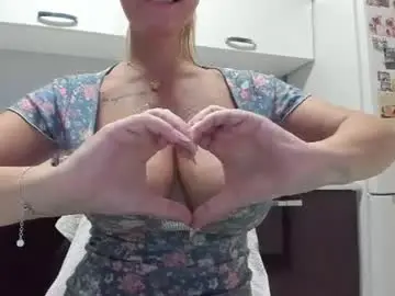 Chaturbate Adult Video Chat of angelsuitlove