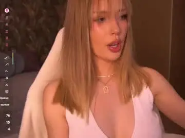 Chaturbate Live Sex Cam of mollyymayy