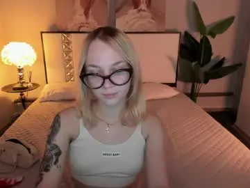 Chaturbate Free Live Porn of ameli18