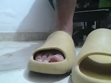 Chaturbate Best Webcam of srfindomfeet_