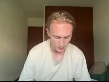 Chaturbate Live Sex Cam of oliver_and_thomas