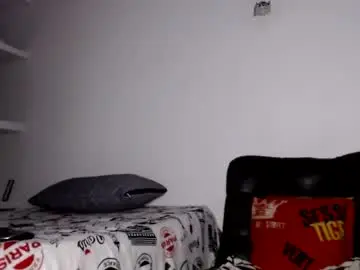 Chaturbate Live Sex of sexseason777