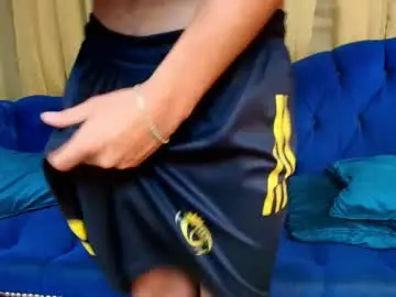 Chaturbate Nude Webcam of justin_ortiz
