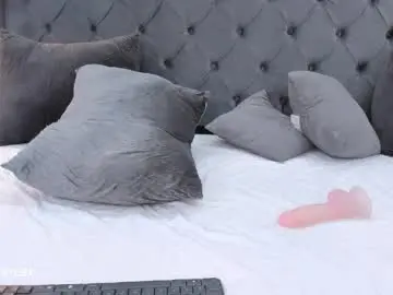 Chaturbate Free Live Porn of riley_dolly