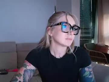Chaturbate Free Live Porn of tattoobbgirl