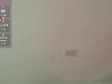 Chaturbate Watch Live Sex Cams of alessia_santorinni