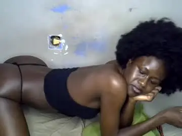 Chaturbate Live Sex Cam of black_ebony8