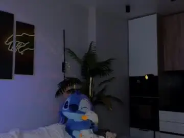 Chaturbate Best live sex cam show of emily_shepard