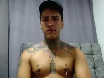 Chaturbate Sex Cam of vicctorzc