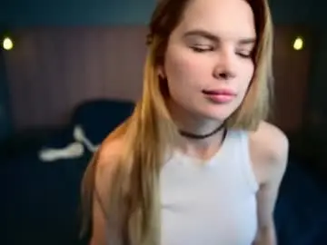 Chaturbate Live Sex Cam of love_you_to123