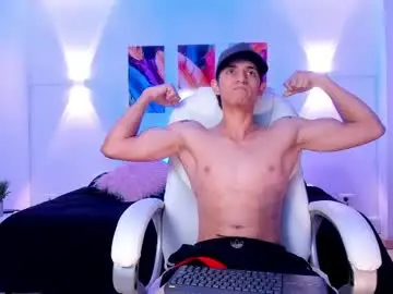Chaturbate Free Porn Cam of axelfalcon