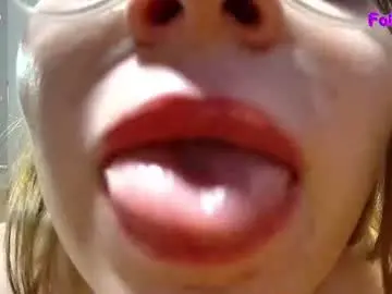 Chaturbate Best live sex cam show of carolinadiamond