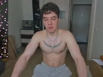 Chaturbate Live Sex Cam of bravo_maestro