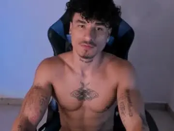 Chaturbate Live Porn of thomas_fit1