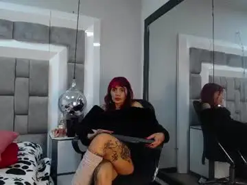 Chaturbate Sex Cam of lucie_red