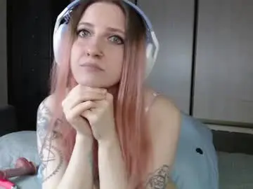Chaturbate Sex Cam of hentaiwaifu777