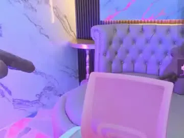 Chaturbate Free Porn Cam of maeve_bigboobs