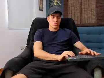 Chaturbate Adult Webcams of ethangreey1