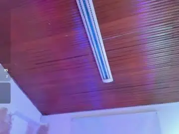 Chaturbate Live Porn of amelie_wine_